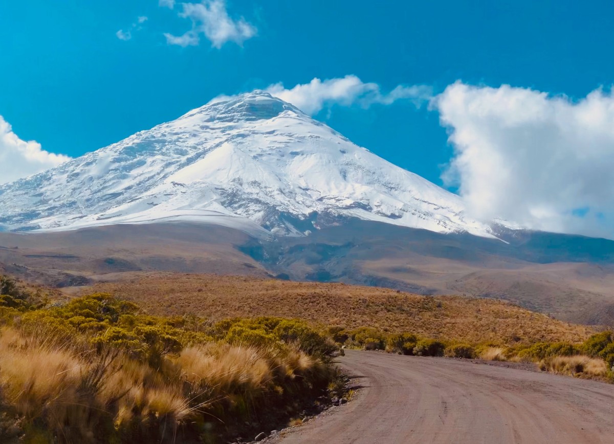 Cotopaxi, Ecuador (© unsplash / Jaime Dantas) Cotopaxi, Ecuador (© unsplash / Jaime Dantas)
