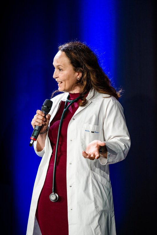 Dr. Karin Forschner, Speakerin (Die Bildrechte liegen bei dem Verfasser der Mitteilung.) Dr. Karin Forschner, Speakerin (Die Bildrechte liegen bei dem Verfasser der Mitteilung.)