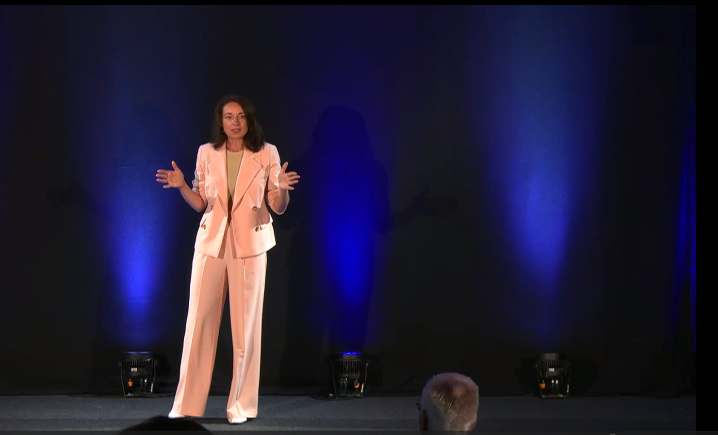 Ludmilla Martens beim 15. Internationalen Speaker Slam (Bildquelle: Foto: Justin Bockey)