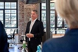 Philipp Tychy - Rechte bei DIE FAMILIENUNTERNEHMER