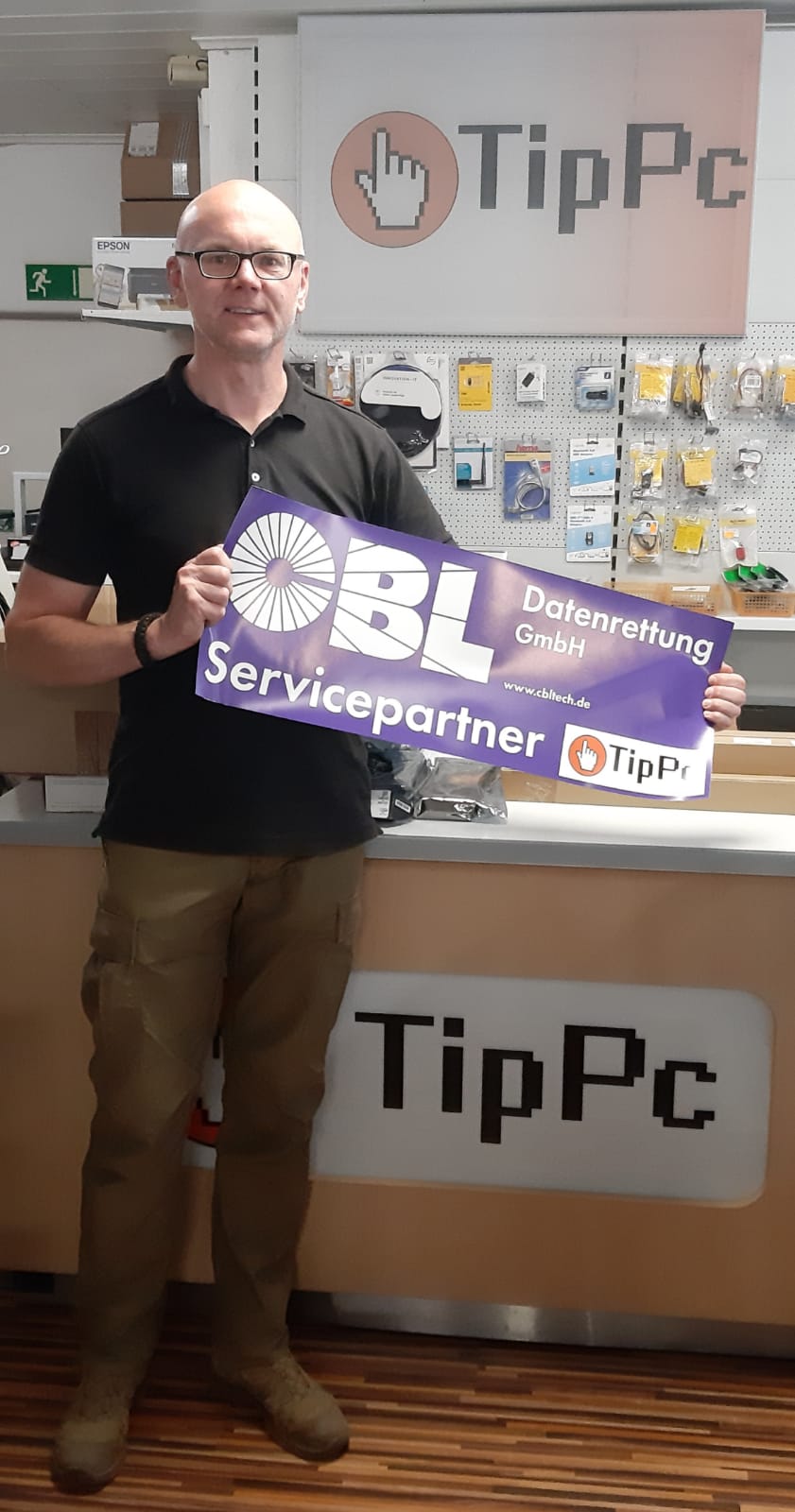 David Lohse, Inhaber von TipPc Computer Paderborn, ist jetzt Service-Partner vorn CBL Datenrettung