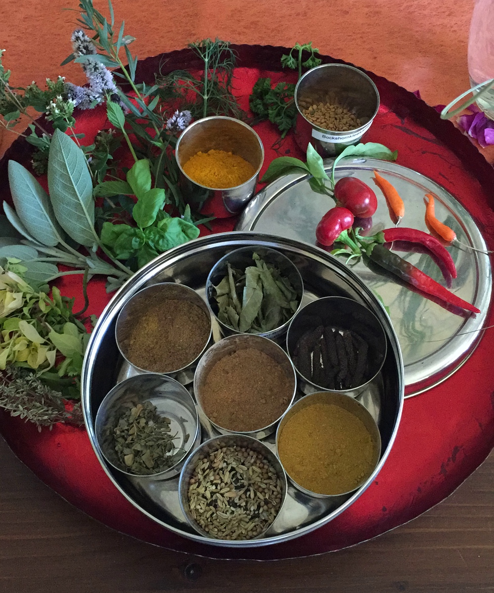 Gewürze und Gewürzmischungen im Ayurveda (Die Bildrechte liegen bei dem Verfasser der Mitteilung.) Gewürze und Gewürzmischungen im Ayurveda (Die Bildrechte liegen bei dem Verfasser der Mitteilung.)