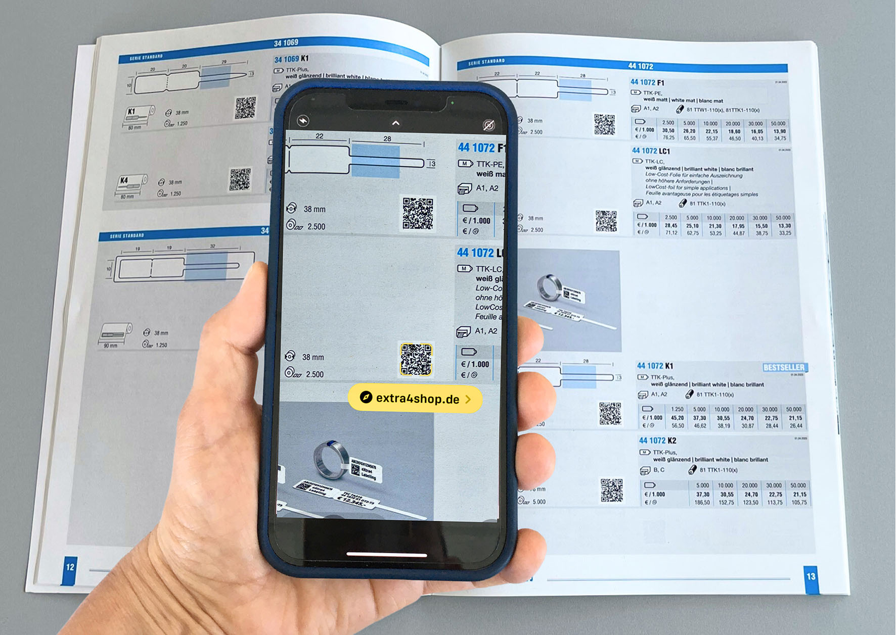Neu im eXtra4-Katalog: per QR-Code direkt zum Artikel mit tagesaktuellen Preisen im Webshop (Die Bildrechte liegen bei dem Verfasser der Mitteilung.) Neu im eXtra4-Katalog: per QR-Code direkt zum Artikel mit tagesaktuellen Preisen im Webshop (Die Bildrechte liegen bei dem Verfasser der Mitteilung.)