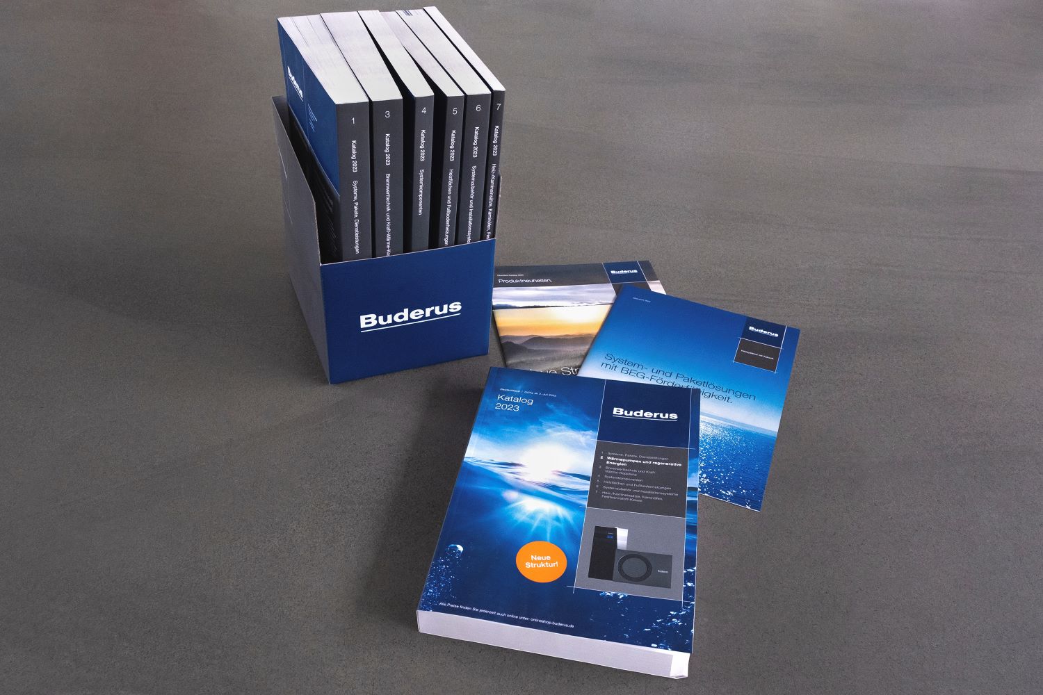 Sie finden im Buderus Katalog alle Produkte und Dienstleistungen des Systemexperten. Bild: Buderus (Die Bildrechte liegen bei dem Verfasser der Mitteilung.)