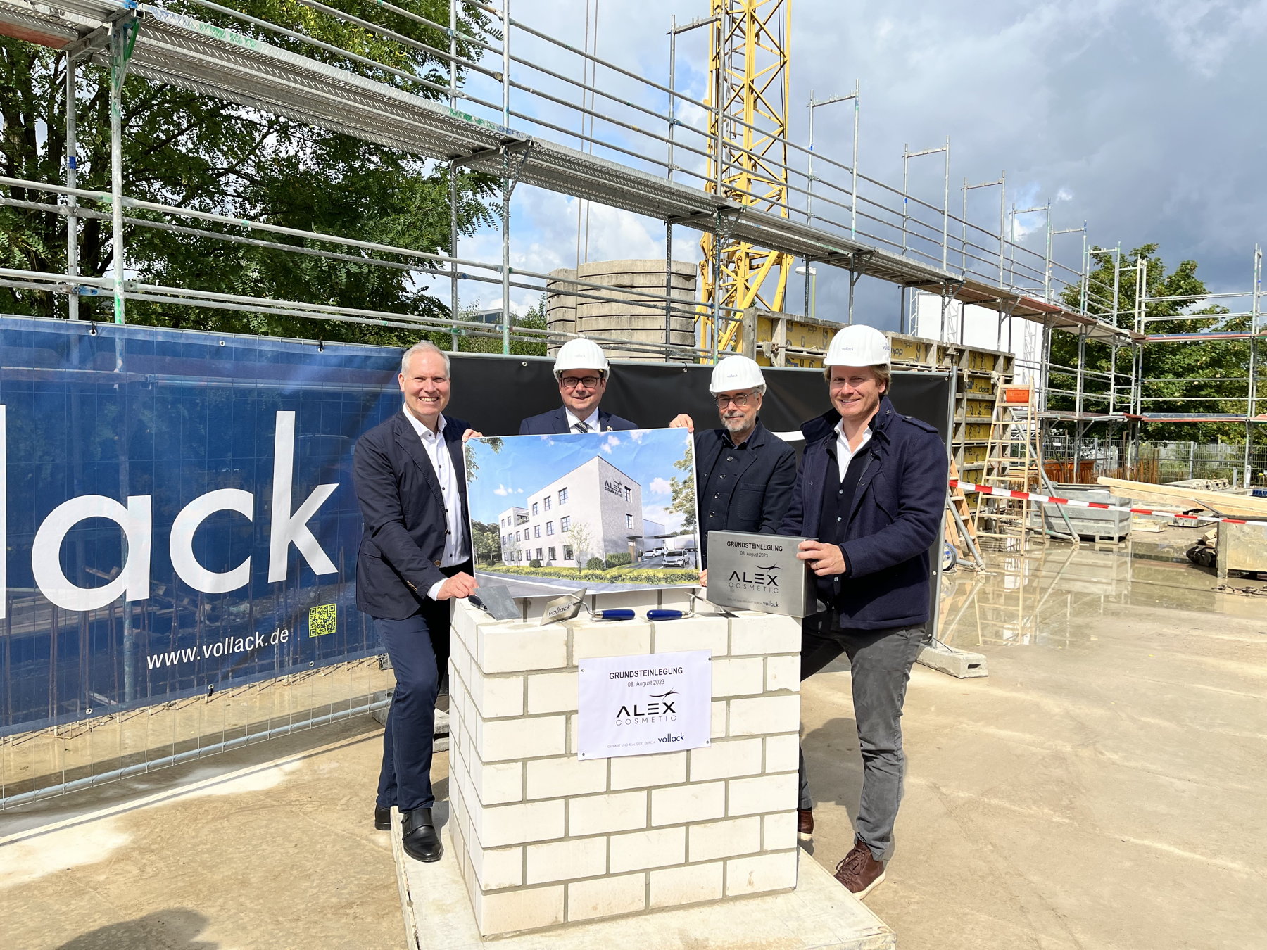 V. l. n. r.: Andre Boschem, Thomas Kufen, Johannes Bettsteller, Bartosz Godecki (Die Bildrechte liegen bei dem Verfasser der Mitteilung.) V. l. n. r.: Andre Boschem, Thomas Kufen, Johannes Bettsteller, Bartosz Godecki (Die Bildrechte liegen bei dem Verfasser der Mitteilung.)