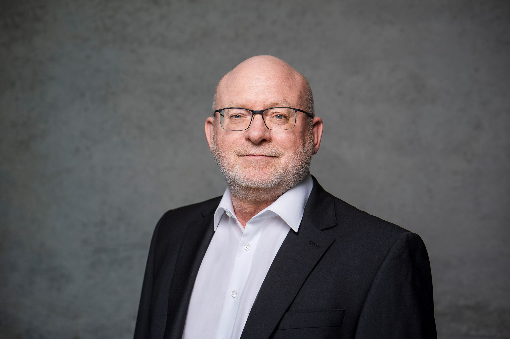 Jürgen Erkert, CFO Murrelektronik GmbH& MEG Murrelektronik GmbH BeteiligungenBild: Murrelektronik (Die Bildrechte liegen bei dem Verfasser der Mitteilung.) Jürgen Erkert, CFO Murrelektronik GmbH& MEG Murrelektronik GmbH BeteiligungenBild: Murrelektronik (Die Bildrechte liegen bei dem Verfasser der Mitteilung.)