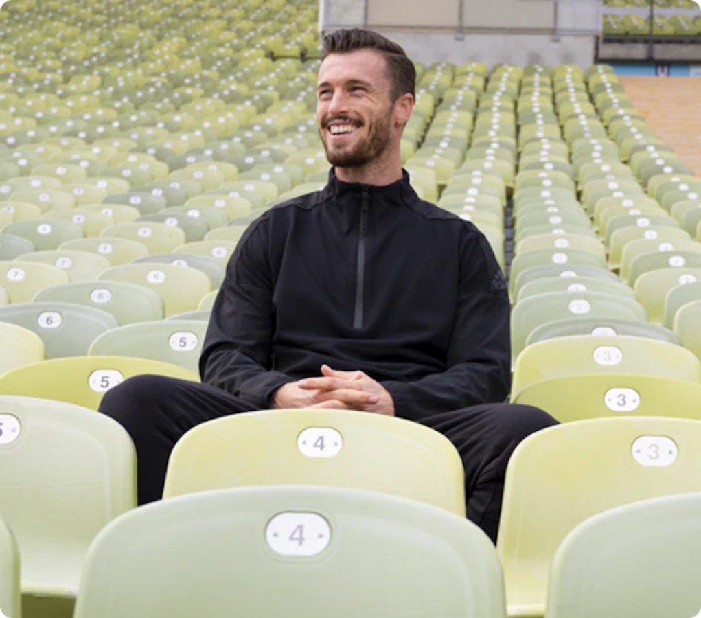 Fußballprofi Quirin Moll vertraut seit Jahren auf die Nährstoffprodukte von MITOcare (© MITOcare GmbH & Co KG) Fußballprofi Quirin Moll vertraut seit Jahren auf die Nährstoffprodukte von MITOcare (© MITOcare GmbH & Co KG)