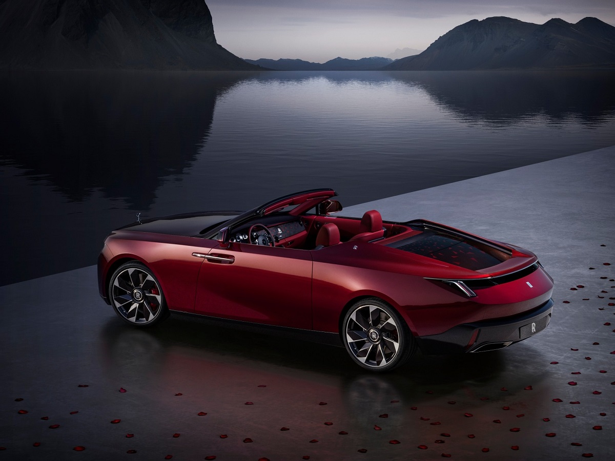 Herando Erfahrungen: Rolls-Royce La Rose Noir Droptail - Der teuerste Neuwagen der Welt Herando Erfahrungen: Rolls-Royce La Rose Noir Droptail - Der teuerste Neuwagen der Welt