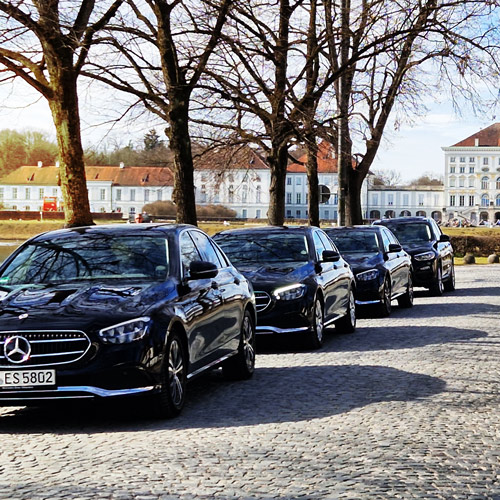 Preise für eine Limousine inkl. Chauffeur in München verglichen mit Taxi Preise (Die Bildrechte liegen bei dem Verfasser der Mitteilung.)