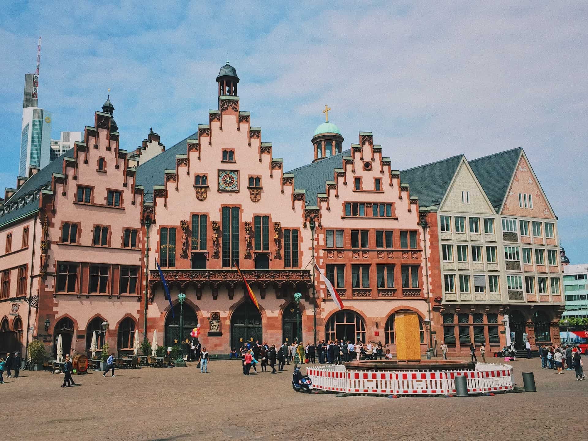 Anwalt für Berufsunfähigkeit Frankfurt (Bildquelle: Timoune Aracama) Anwalt für Berufsunfähigkeit Frankfurt (Bildquelle: Timoune Aracama)