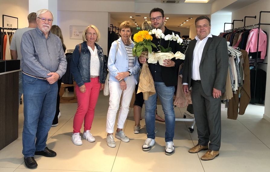 Lippstadt: Hartmut Korte dankt Besuchern, Bürgermeister und Hospiz. Lippstadt: Hartmut Korte dankt Besuchern, Bürgermeister und Hospiz.