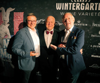Andreas Haase, Georg Strecker und Hans-Peter Wodarz bei der Premierenfeier Andreas Haase, Georg Strecker und Hans-Peter Wodarz bei der Premierenfeier