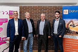 v.l.: Lothar Grünewald, Wolf-Dietrich Spelsberg, A. Dohrmann GmbH, Jürgen Hardt, Cedric Schütz