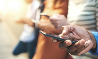 Cell Broadcasting erreicht Menschen in Notfallsituationen schnell und effektiv. (Bild: Everbridge) Cell Broadcasting erreicht Menschen in Notfallsituationen schnell und effektiv. (Bild: Everbridge)