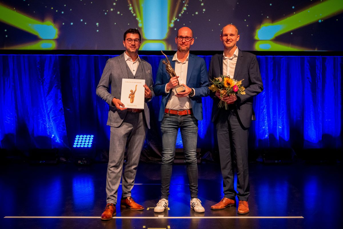 v. l. n. r.: Nils Waning, Christian Meiners, Gerd Gevering (© DieProfifotografen / Oskar-Patzelt-Stiftung)