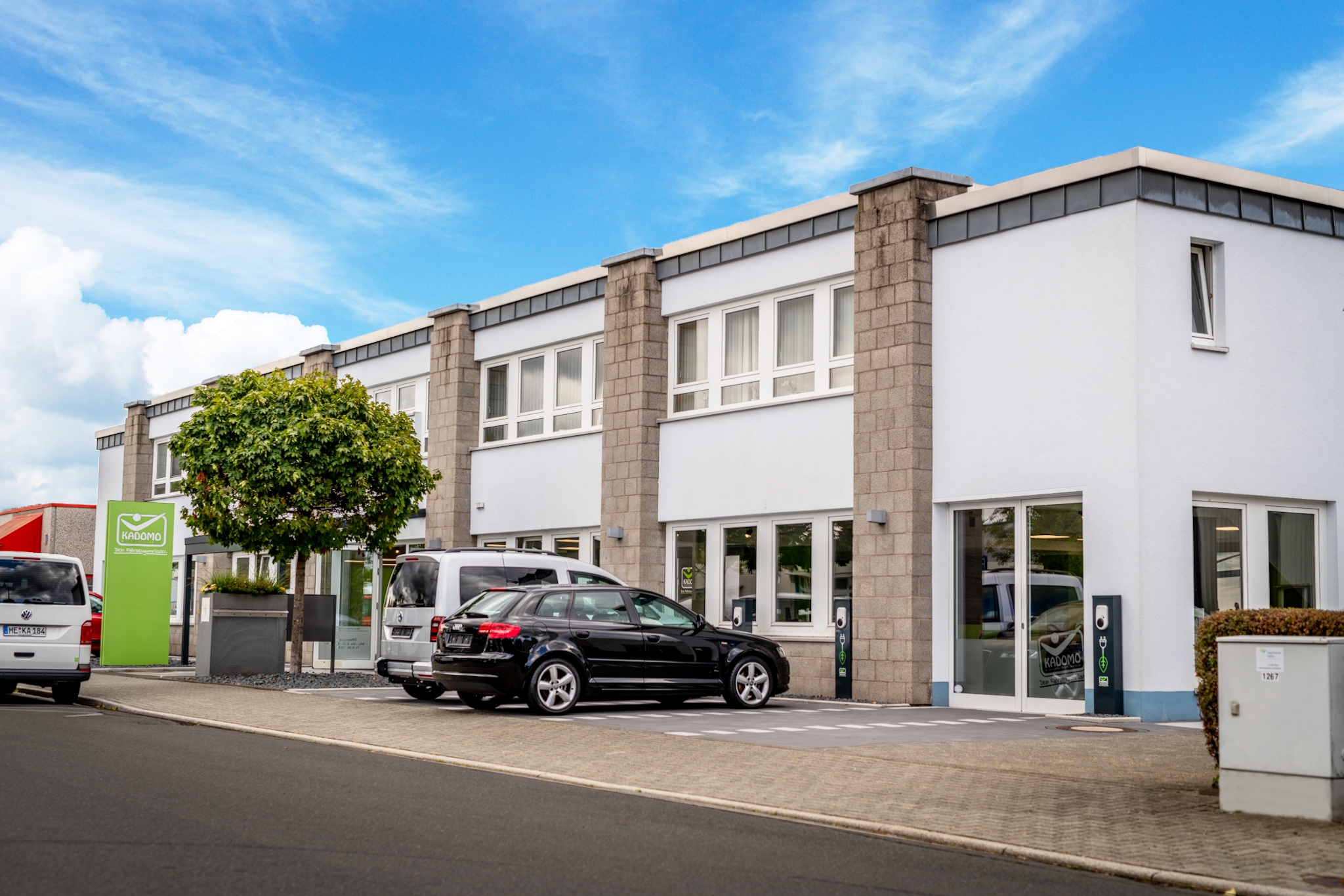 Die Mobilitätsmanufaktur KADOMO in Hilden hält, was ihr Name verspricht: …und du KAnnst DOch MObil sein! Die Mobilitätsmanufaktur KADOMO in Hilden hält, was ihr Name verspricht: …und du KAnnst DOch MObil sein!