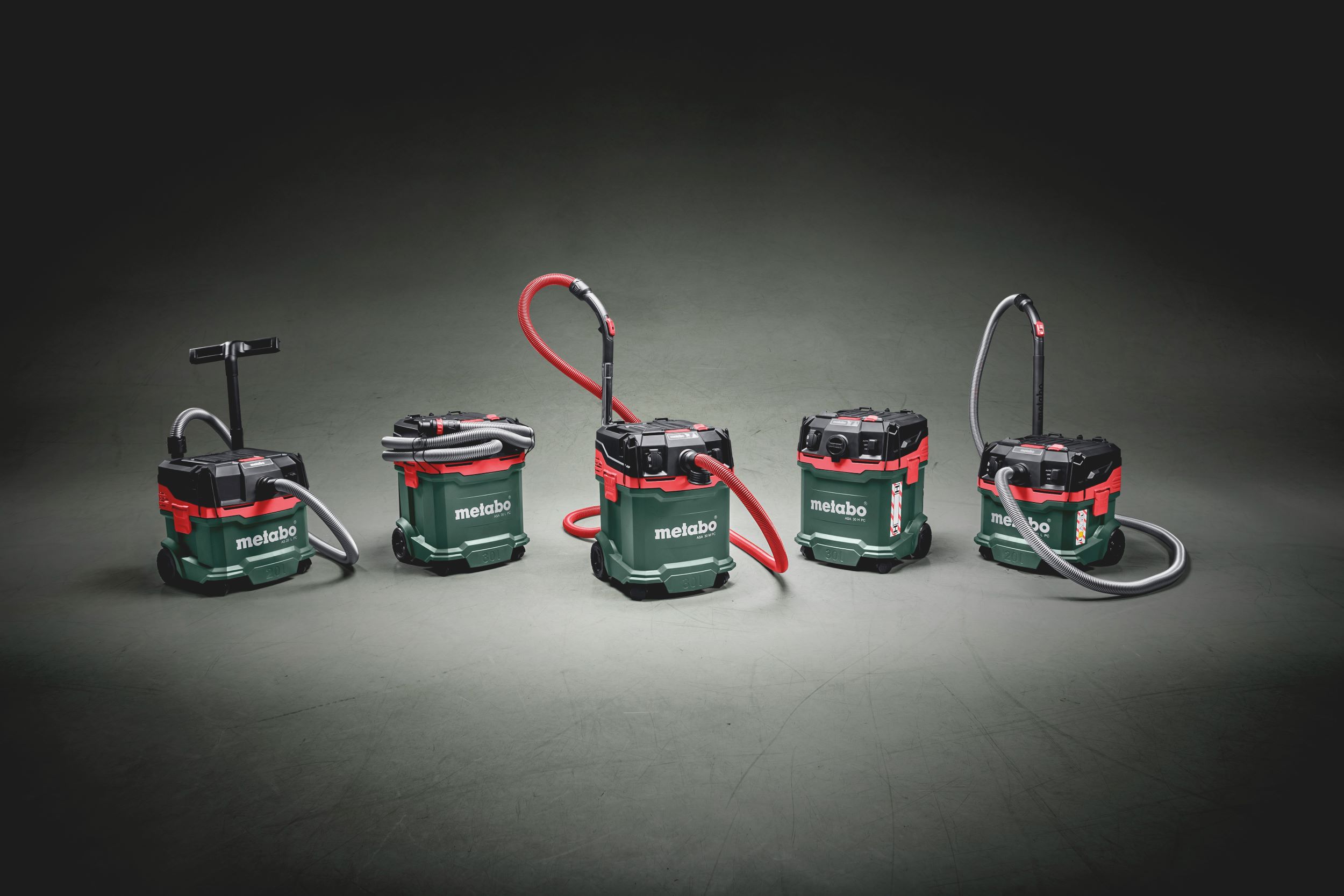 Metabo ergänzt seine Allersauger-Range um fünf neue Allessauger. Foto: Metabo (Die Bildrechte liegen bei dem Verfasser der Mitteilung.) Metabo ergänzt seine Allersauger-Range um fünf neue Allessauger. Foto: Metabo (Die Bildrechte liegen bei dem Verfasser der Mitteilung.)