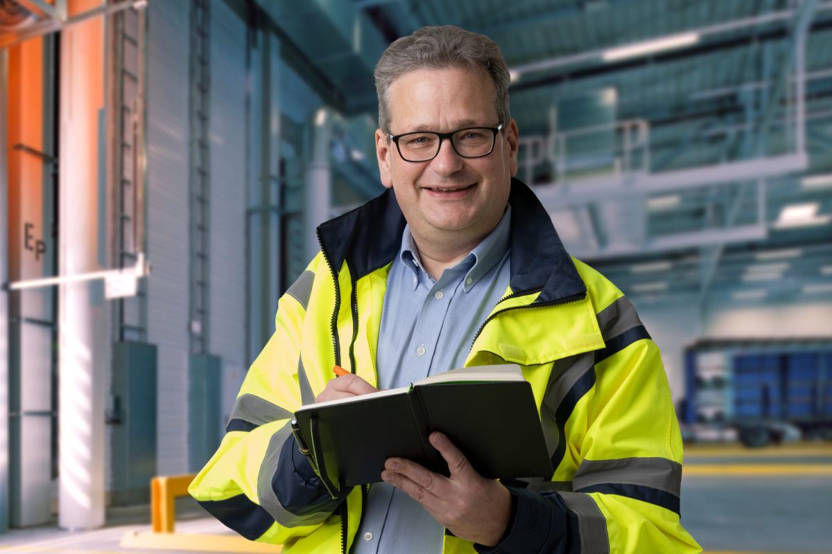 Dr. Hartmut Frenzel (© Bernd Himmelreich) Dr. Hartmut Frenzel (© Bernd Himmelreich)