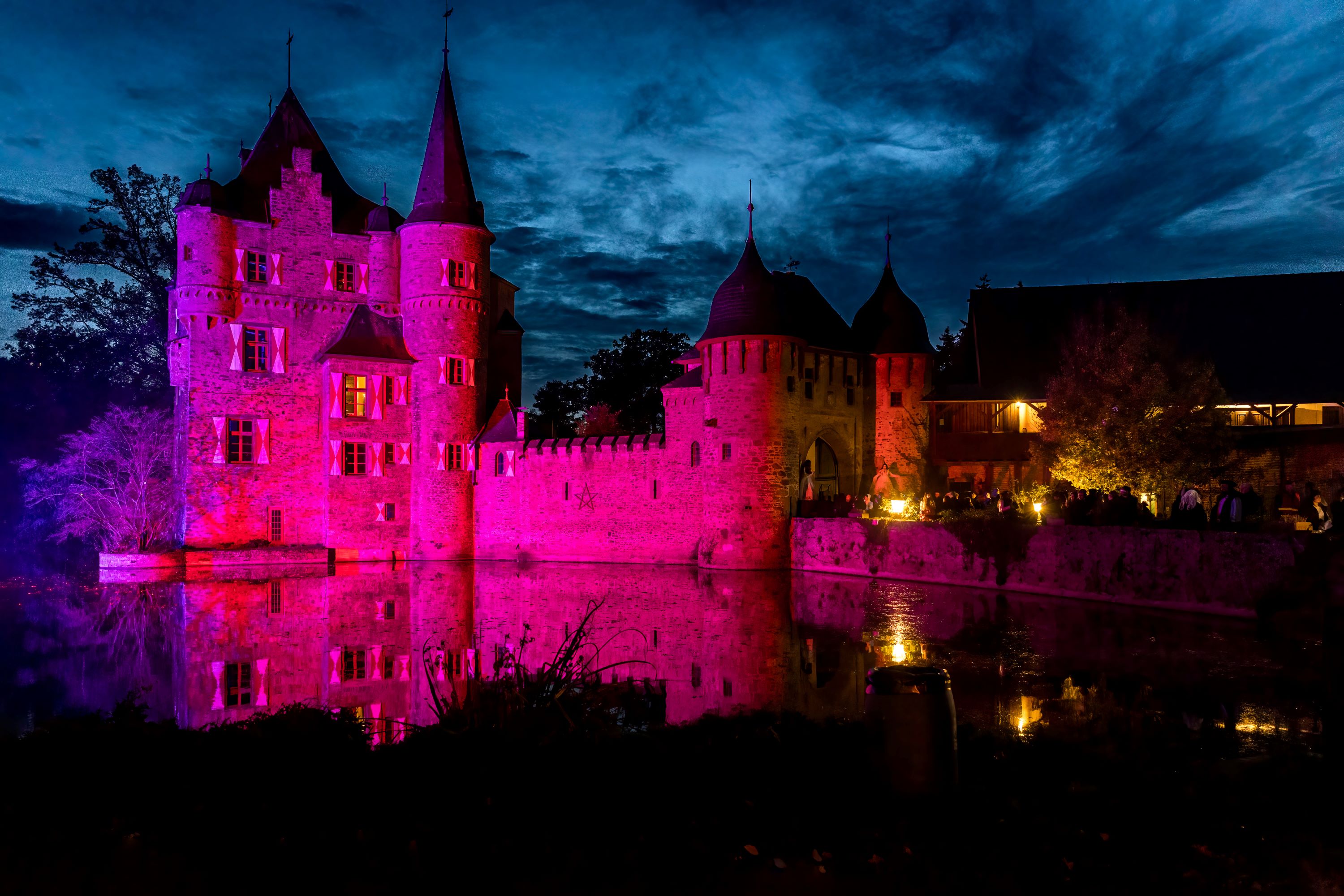 Halloween auf Burg Satzvey. Quelle: Mike Göhre, Der Fotoschmied
