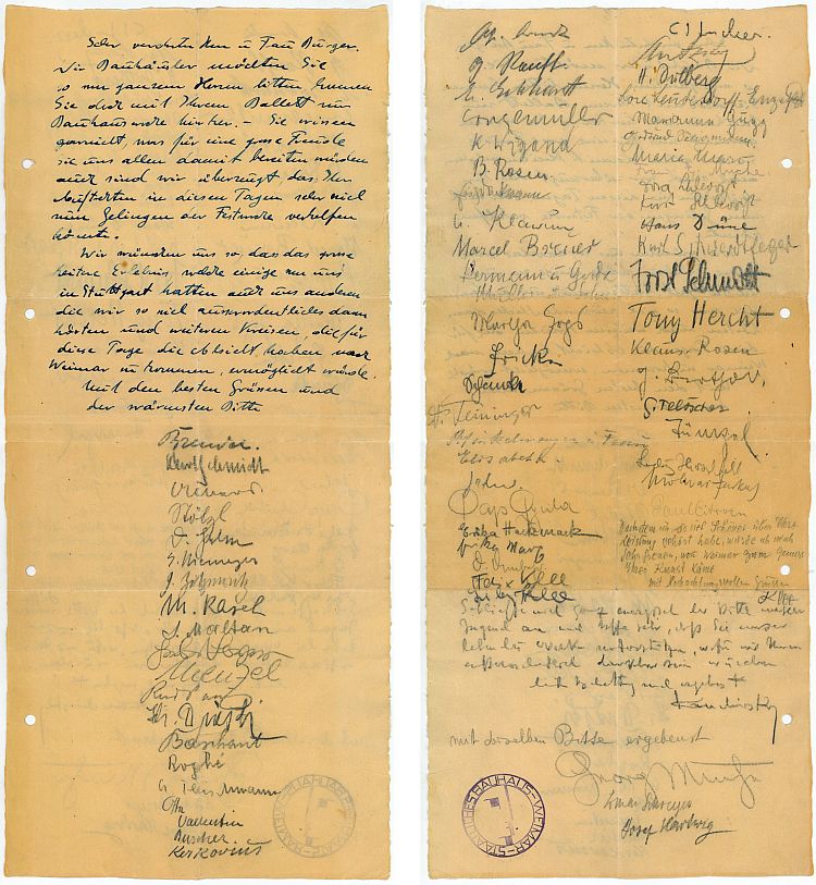 Bittschrift, unterzeichnet von den Bauhausmeistern sowie rund 65 Bauhausstudentinnen und -studenten (Bildquelle: Courtesy Deutsches Tanzarchiv Köln) Bittschrift, unterzeichnet von den Bauhausmeistern sowie rund 65 Bauhausstudentinnen und -studenten (Bildquelle: Courtesy Deutsches Tanzarchiv Köln)