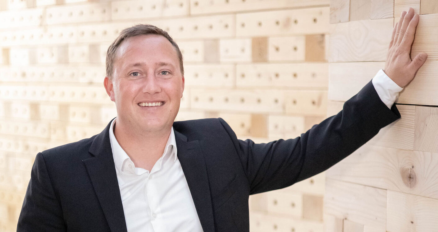 Max Wörner, CEO von TRIQBRIQ und sein Team haben einen wiederverwendbaren Baustoff entwickelt. (Bildquelle: @TRIQBRIQ) Max Wörner, CEO von TRIQBRIQ und sein Team haben einen wiederverwendbaren Baustoff entwickelt. (Bildquelle: @TRIQBRIQ)