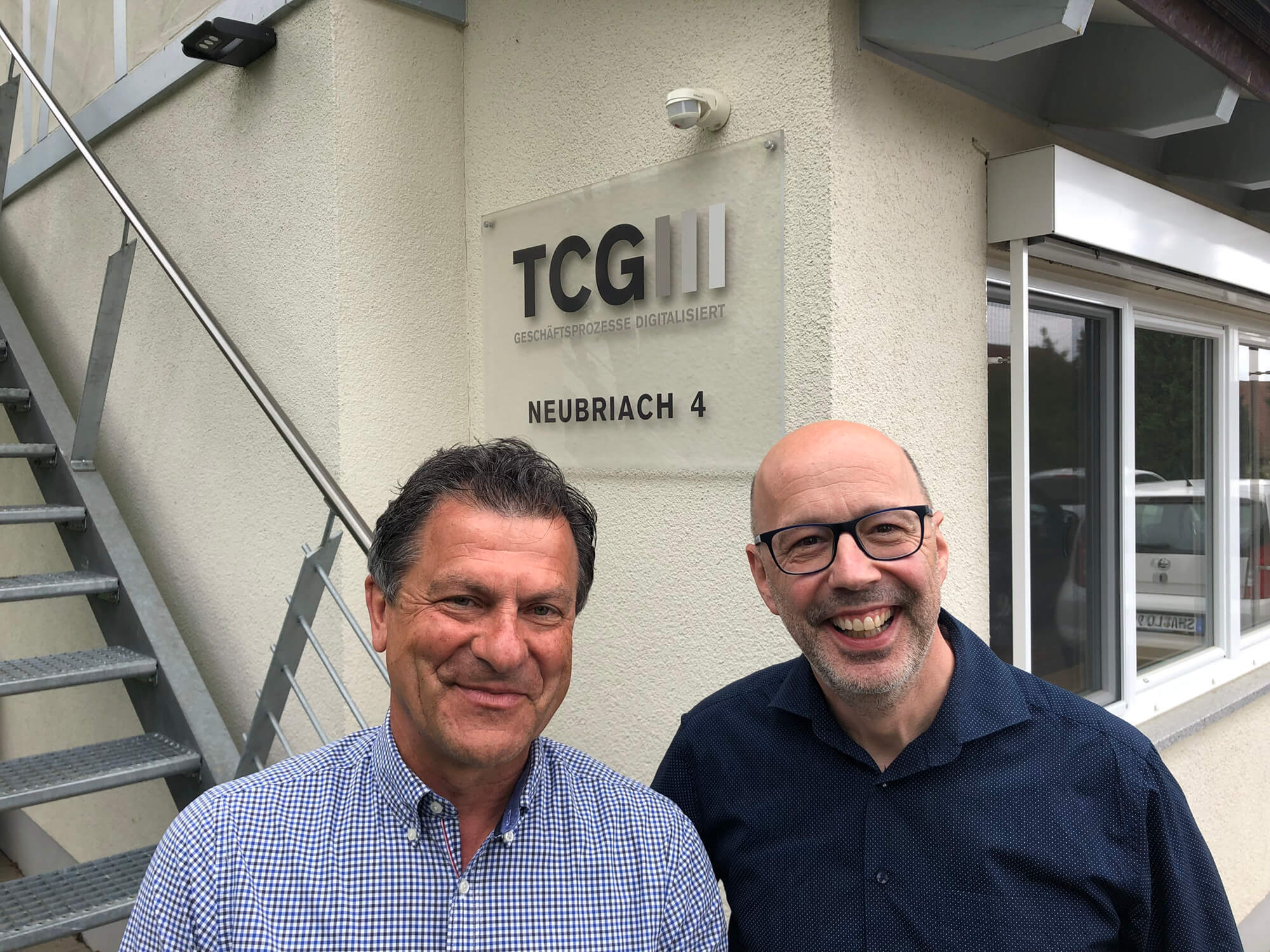 Erwin Schwarzl, Geschäftsführer der TCG Process GmbH, und Markus Uhl, Geschäftsführer von Software4P (Die Bildrechte liegen bei dem Verfasser der Mitteilung.)