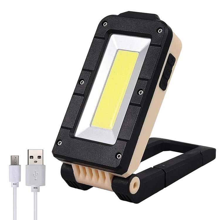 LED Outdoorlampe mit COB und XPE Lichttechnik (Die Bildrechte liegen bei dem Verfasser der Mitteilung.) LED Outdoorlampe mit COB und XPE Lichttechnik (Die Bildrechte liegen bei dem Verfasser der Mitteilung.)