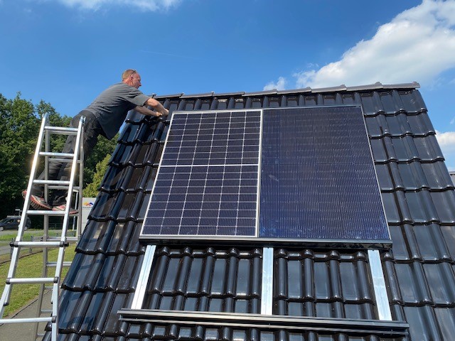 Photovoltaikanlage von Bussemas& Pollmeier (Die Bildrechte liegen bei dem Verfasser der Mitteilung.) Photovoltaikanlage von Bussemas& Pollmeier (Die Bildrechte liegen bei dem Verfasser der Mitteilung.)