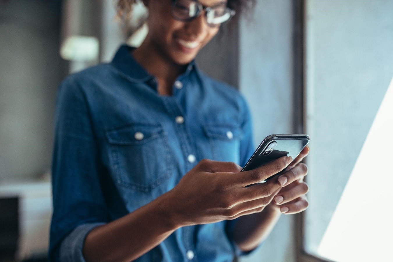 Esendex - Experte für mobile Geschäftskommunikation Esendex - Experte für mobile Geschäftskommunikation