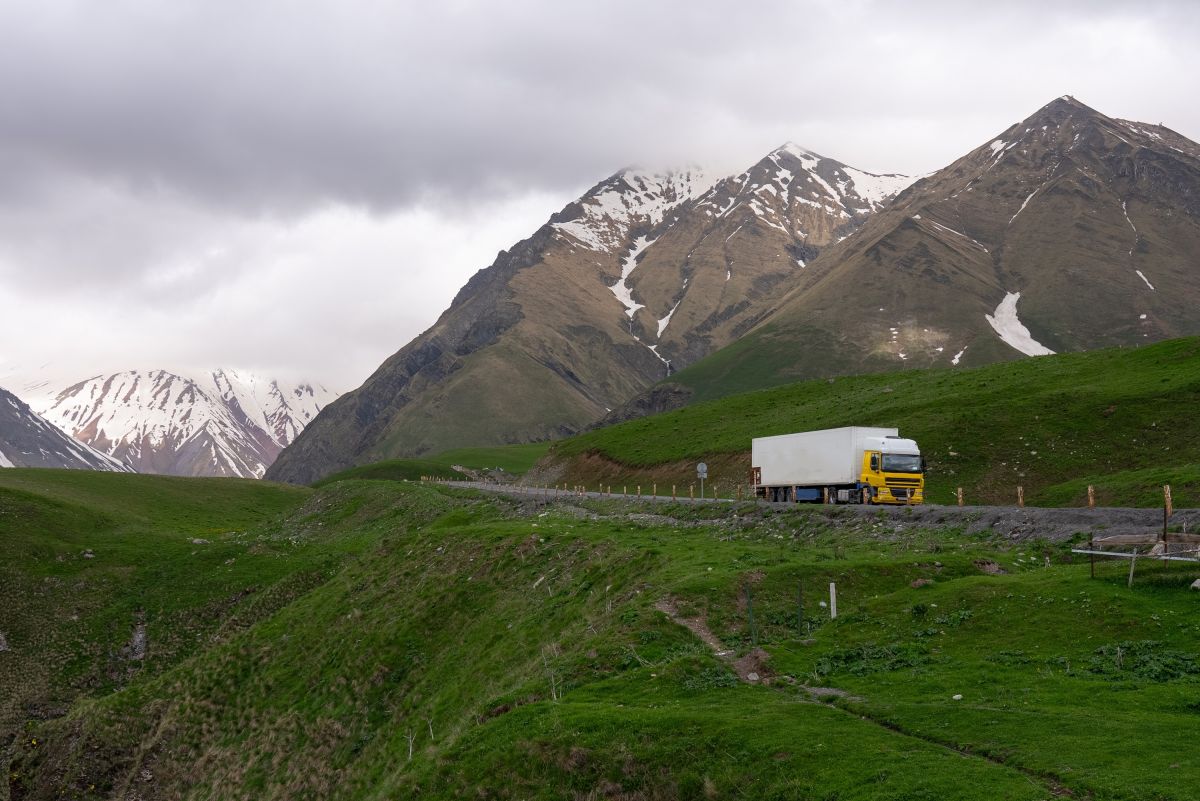 Die neuesten Trends und wie man Transporte nach Georgien revolutioniert (© ) Die neuesten Trends und wie man Transporte nach Georgien revolutioniert (© )