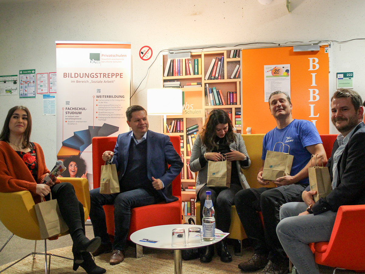 Podiumsdiskussion: Carlotta Zipfel, Martin Schaefer, Filiz Keküllüo?lu, Henrik Schwarz und Christoph Kriegbaum (v.li.)