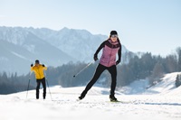 Langlaufen bei Sonnenschein (c) Matha?us Gartner (Das Walchsee Aktivresort) Langlaufen bei Sonnenschein (c) Matha?us Gartner (Das Walchsee Aktivresort)