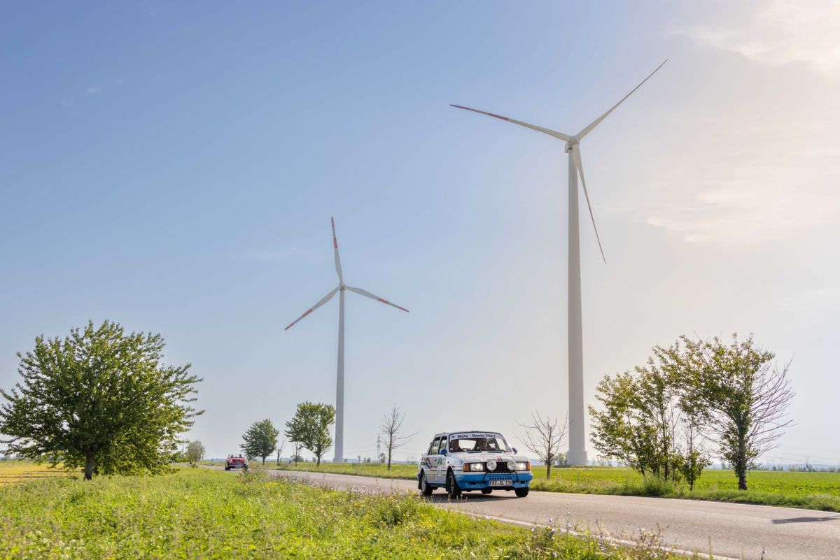 HAMBURG-BERLIN-KLASSIK und RHEIN-MAIN-KLASSIK - die Oldtimer-Rallyes vom RALLYEBUERO (© B&M Marketing)