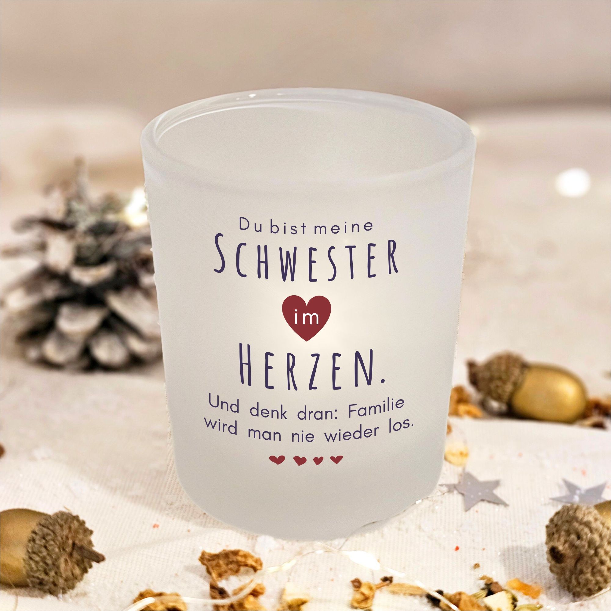 Personalisierte Windlichter sind eine besondere Geschenkidee für Freundinnen bis 20 Euro (Die Bildrechte liegen bei dem Verfasser der Mitteilung.)