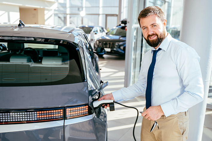 Wer vorhat, ein E-Auto anzuschaffen, sollte das noch bis 31.12. tun (Bildquelle: Iryna/stock.adobe.com) Wer vorhat, ein E-Auto anzuschaffen, sollte das noch bis 31.12. tun (Bildquelle: Iryna/stock.adobe.com)