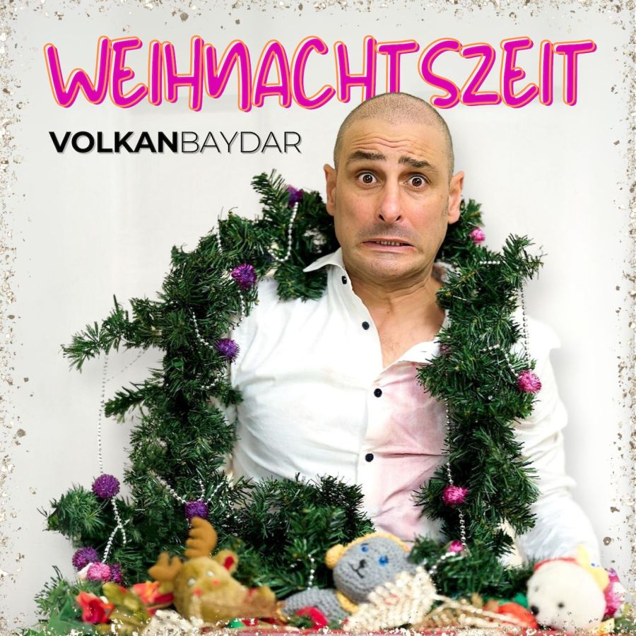 Volkan Baydar - Weihnachtszeit ab 24.11.2023 überall hören (© Foto: Alex Schönberg, Cover: Lisa Tilicke)