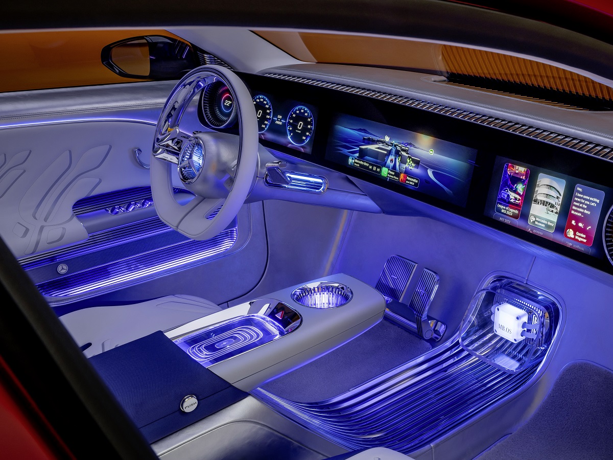 Mercedes-Benz Concept CLA Class (C) Mercedes-Benz Mercedes-Benz Concept CLA Class (C) Mercedes-Benz