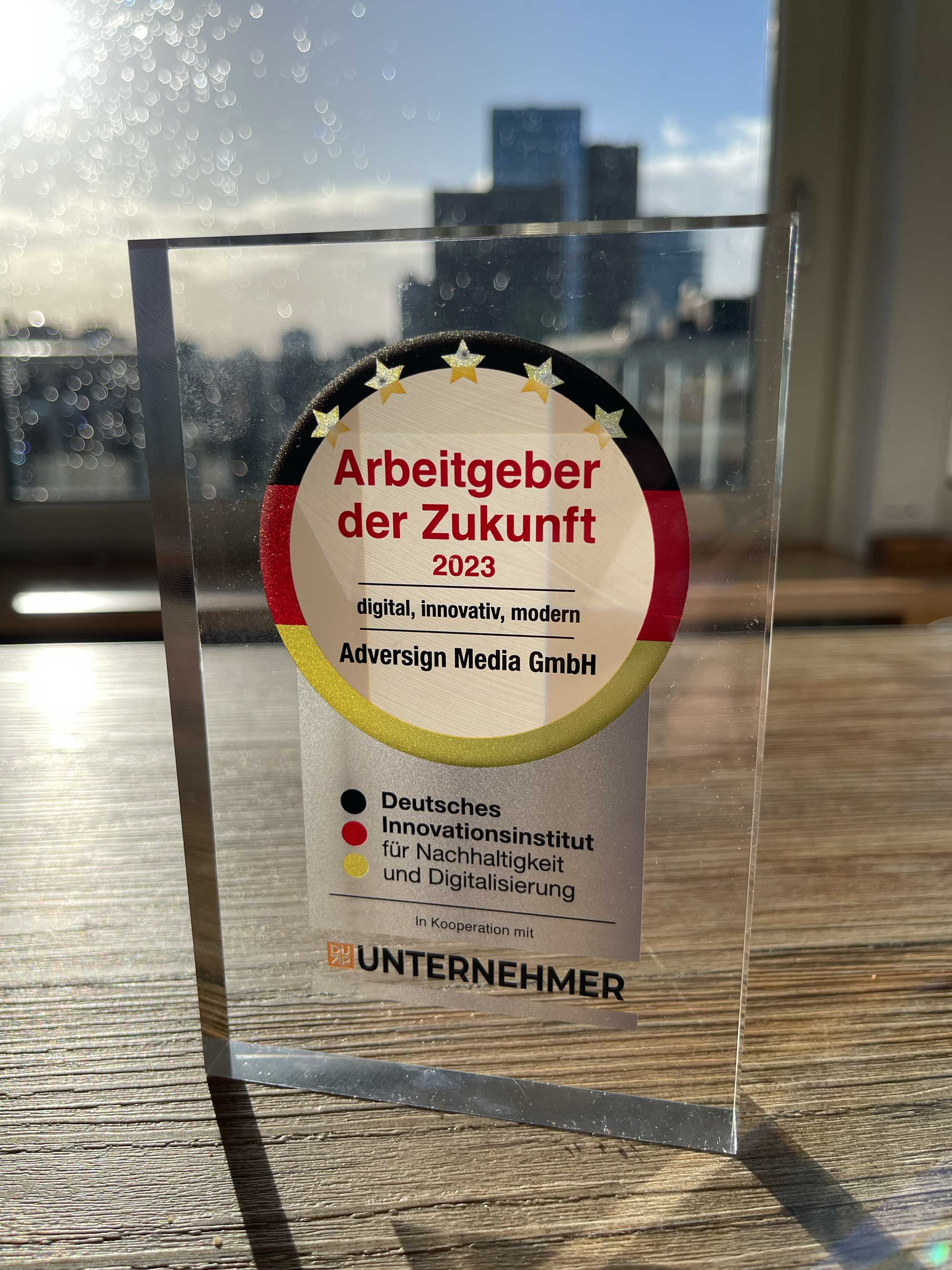 Adversign Media hat sich die Auszeichnung"Arbeitgeber der Zukunft" verdient. (Die Bildrechte liegen bei dem Verfasser der Mitteilung.) Adversign Media hat sich die Auszeichnung"Arbeitgeber der Zukunft" verdient. (Die Bildrechte liegen bei dem Verfasser der Mitteilung.)