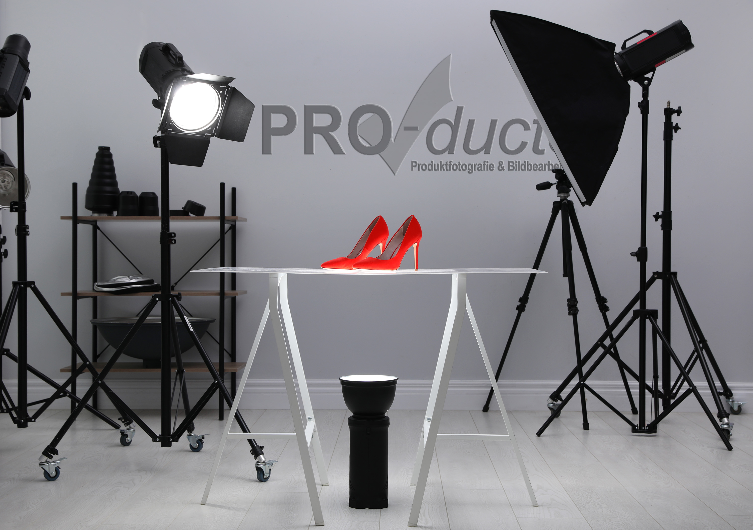 Fotostudio für professionelle Produktfotografie (Die Bildrechte liegen bei dem Verfasser der Mitteilung.) Fotostudio für professionelle Produktfotografie (Die Bildrechte liegen bei dem Verfasser der Mitteilung.)