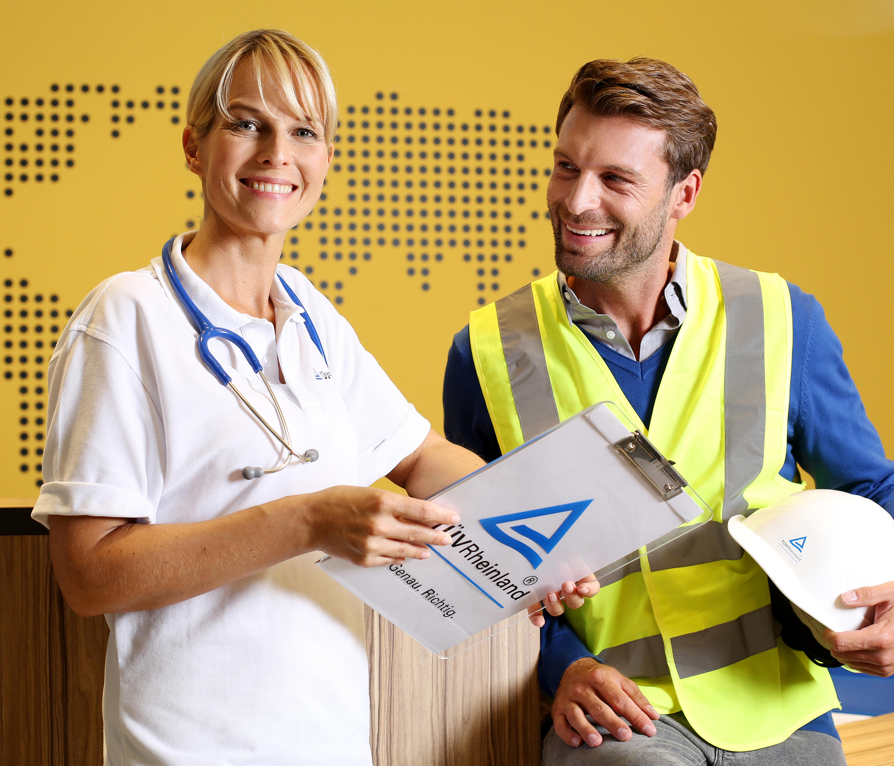 TÜV Rheinland gibt Unternehmen mit der sicherheitstechnischen Betreuung Gewissheit über das Erfüllen konkreter Anforderungen. TÜV Rheinland gibt Unternehmen mit der sicherheitstechnischen Betreuung Gewissheit über das Erfüllen konkreter Anforderungen.