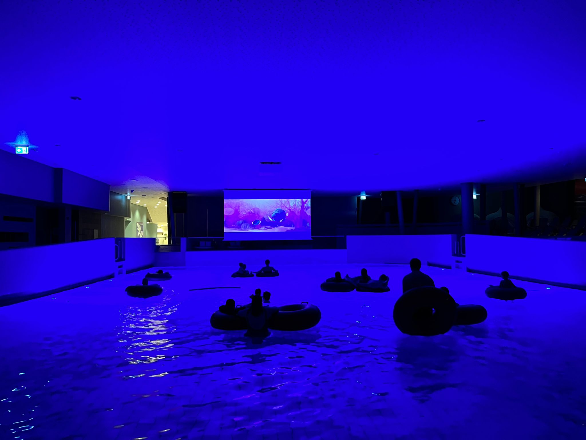 Kinoabend im Subtropischen Badeparadies (Bildquelle: Ferien- und Freizeitpark Weissenhäuser Strand)