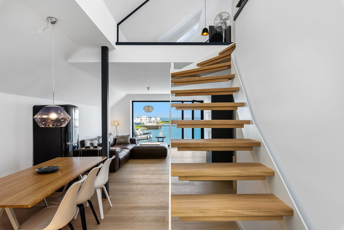 Exklusives Ambiente und atemberaubender Meerblick im OstseeResort Olpenitz (© Die FERIENHAUS-AGENTUR GmbH) Exklusives Ambiente und atemberaubender Meerblick im OstseeResort Olpenitz (© Die FERIENHAUS-AGENTUR GmbH)