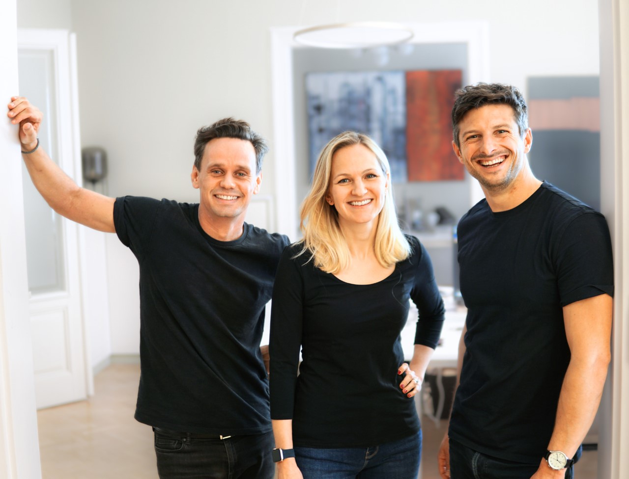 Die Gründer und General Manager von Vanagon Ventures: Axel Roitzsch, Susanne Fromm, Sandro Stark (Die Bildrechte liegen bei dem Verfasser der Mitteilung.) Die Gründer und General Manager von Vanagon Ventures: Axel Roitzsch, Susanne Fromm, Sandro Stark (Die Bildrechte liegen bei dem Verfasser der Mitteilung.)