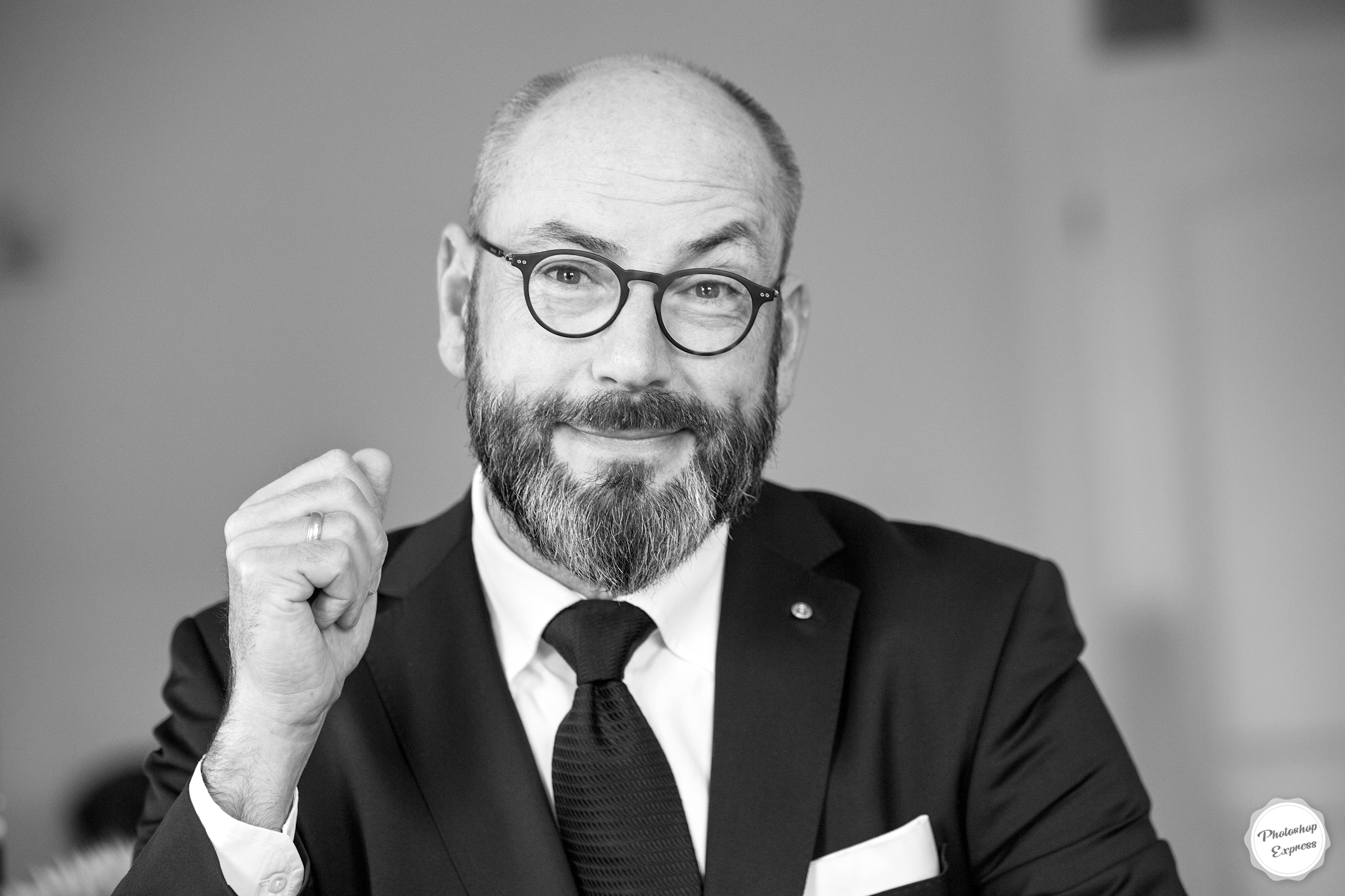 Jens Rosenbaum, Bettenexperte, Autor und Chefredakteur von Schlafen Spezial. Jens Rosenbaum, Bettenexperte, Autor und Chefredakteur von Schlafen Spezial.