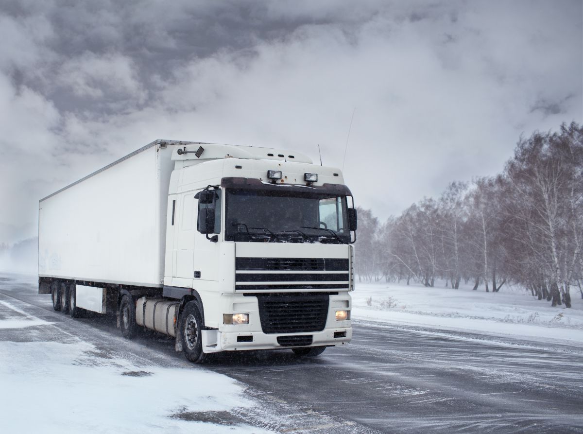 Transporte nach Tadschikistan im Winter (© ) Transporte nach Tadschikistan im Winter (© )