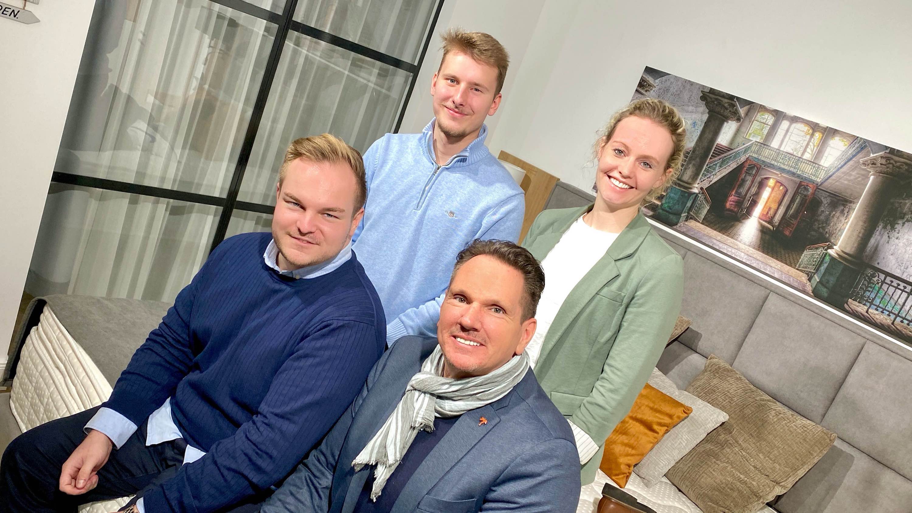 Das Team hinter CaraBett (von links): Luka Strebe, David Zilke, Michael Wilken und Lisa Preith (Die Bildrechte liegen bei dem Verfasser der Mitteilung.) Das Team hinter CaraBett (von links): Luka Strebe, David Zilke, Michael Wilken und Lisa Preith (Die Bildrechte liegen bei dem Verfasser der Mitteilung.)