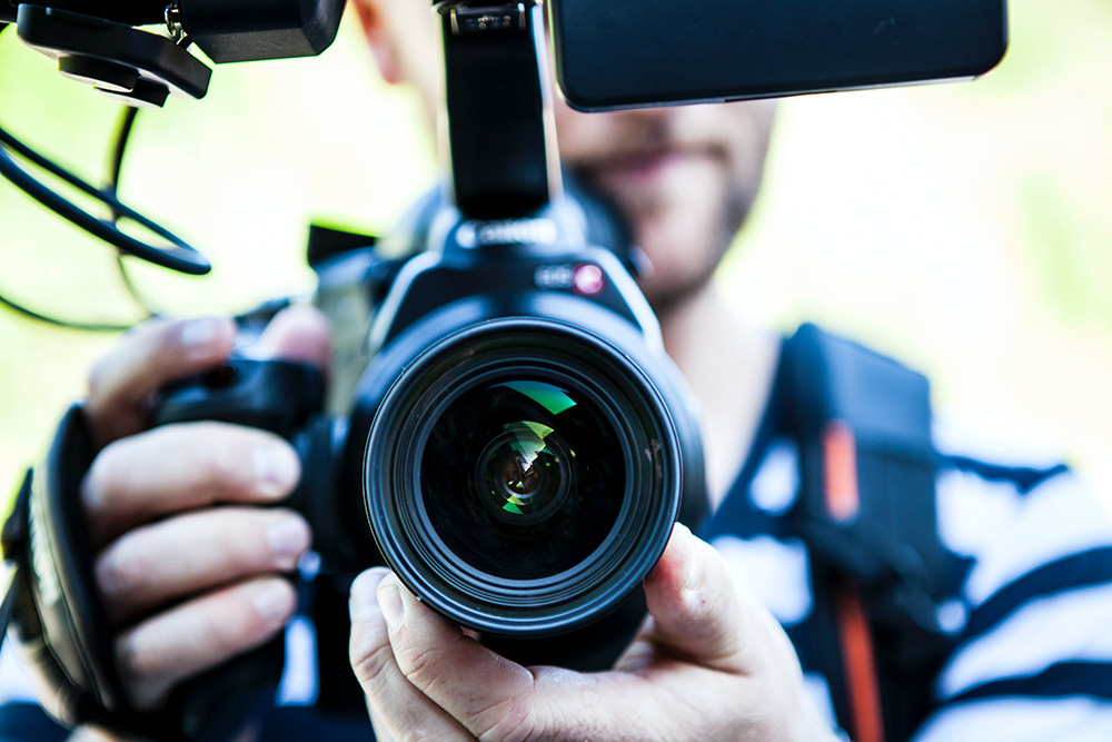 Das HWG-Medienhaus in Neuwied bietet zum Jahresbeginn den attraktiven'Film-Deal 2024'. (Bildquelle: Foto: T. Sollie) Das HWG-Medienhaus in Neuwied bietet zum Jahresbeginn den attraktiven'Film-Deal 2024'. (Bildquelle: Foto: T. Sollie)