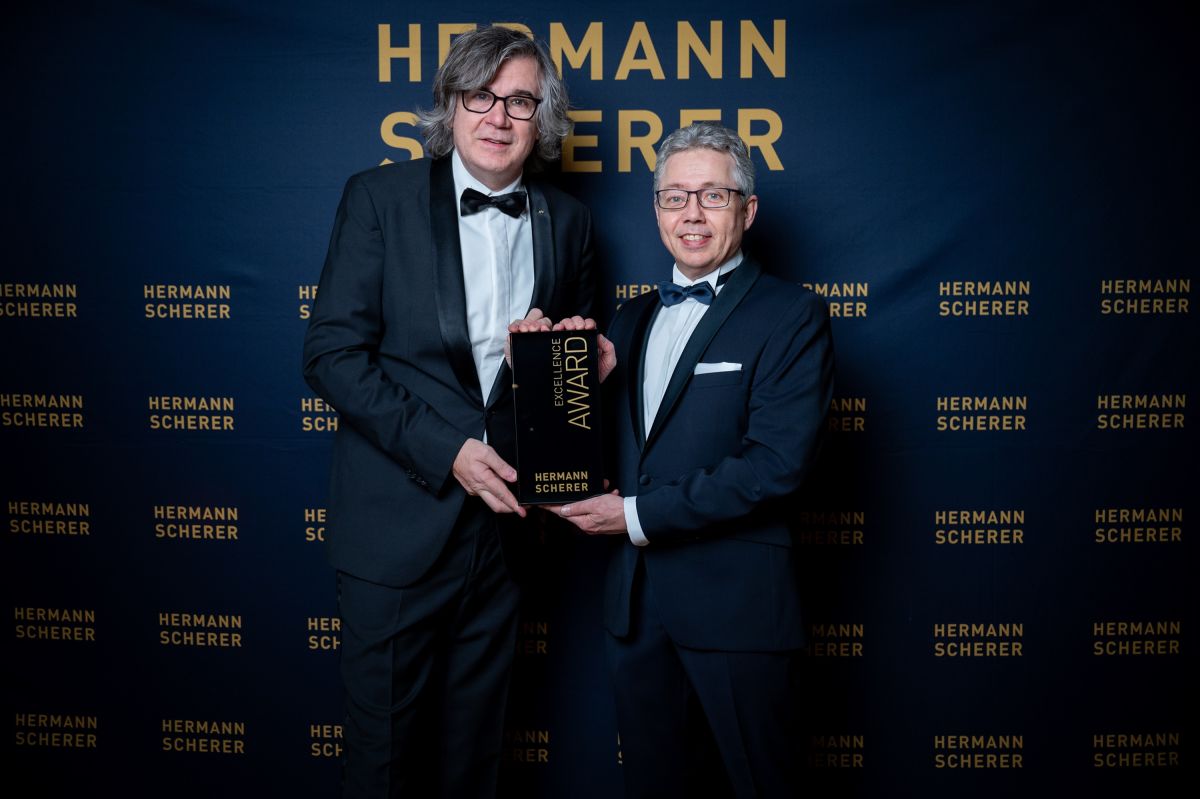 Awardverleihung Udo Sill (© Rechtefrei) Awardverleihung Udo Sill (© Rechtefrei)