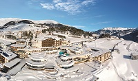 Hotelansicht im Winter (Wellnessresidenz Schalber) Hotelansicht im Winter (Wellnessresidenz Schalber)