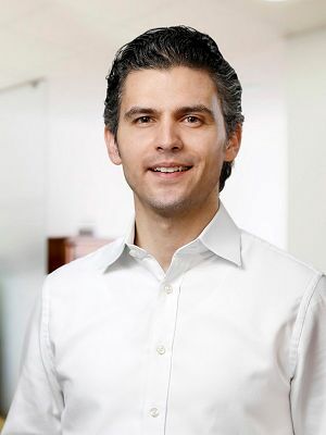 Dr. Stefan Lobner (Bildquelle: Dr. Stefan Lobner) Dr. Stefan Lobner (Bildquelle: Dr. Stefan Lobner)